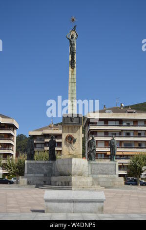 Monument à Carrero Blanco sur la Promenade Maritime de Santoña. Le 27 août 2013. Santonia, Cantabria. Locations de Nature Photographie de rue. Banque D'Images