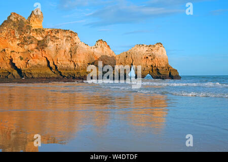 Tres Irmaos Alvor Praia dans l'Algarve au Portugal Banque D'Images