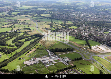 Vue aérienne de la nouvelle A555 de l'aéroport de Manchester Relief Road, UK Banque D'Images