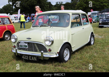 1964 Downton Austin Cooper S 422MCR EAN Mini Cooper National jour Beaulieu 2019 Banque D'Images