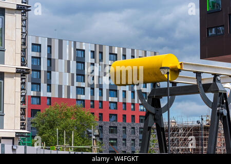 Les Tisserands Quay immeuble en construction, à partir de la bascule bridge à la nouvelle marina d'Islington, 4Rs Salford-manchester, Manchester, Angleterre, RU Banque D'Images