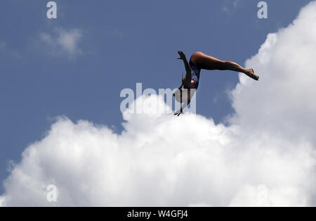 23 juillet 2019 - Gwangju, Corée du Sud - le 23 juillet 2019-Gwangju, Korea-Macaulay sud Jessica de l'Angleterre au cours d'une action 18e Championnats du monde FINA 2019 à Gwangju Highdiving Highdiving Femmes Chosun University Site de compétition à Gwangju, Corée du Sud. (Crédit Image : © Gwangju2019 Comité organisateur via Zuma sur le fil) Banque D'Images