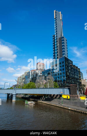 Le coeur de Melbourne sur le fleuve Yarra, Victoria, Australie Banque D'Images