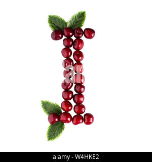 Une lettre de l'alphabet anglais je les cerises mûres. Isoler sur fond blanc. L'été, concept en bonne santé. Petits fruits juteux. Banque D'Images