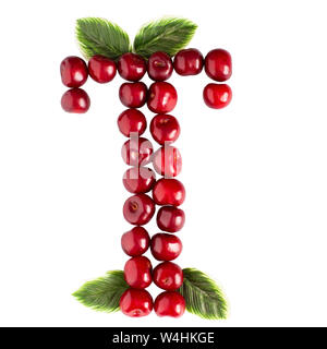Un Anglais lettre T Alphabet de cerises mûres. Isoler sur fond blanc. L'été, concept en bonne santé. Petits fruits juteux. Banque D'Images