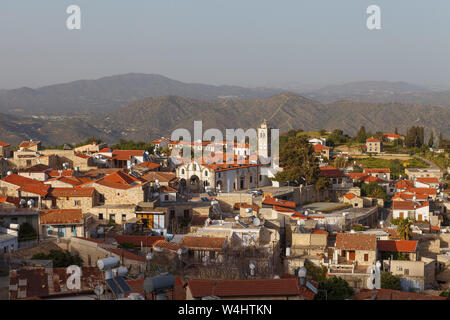 Paniramic view de Pano Lefkara village de district de Larnaca, Chypre. Banque D'Images