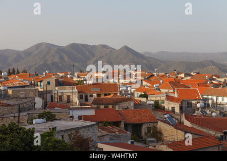 Paniramic view de Pano Lefkara village de district de Larnaca, Chypre. Banque D'Images
