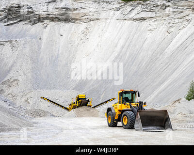 Carrière de sable dans la vallée de Jostedal des sédiments glaciaires, utilisé pour les travaux de construction, la Norvège Banque D'Images