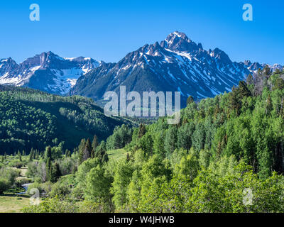 Mt. Sneffels de Dallas Creek Road, route de comté 7, San Juan, près de Ridgway, Colorado. Banque D'Images