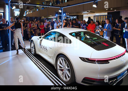 Porsche 911 (992) Lancement de l'événement Singapour Hugo Boss Banque D'Images