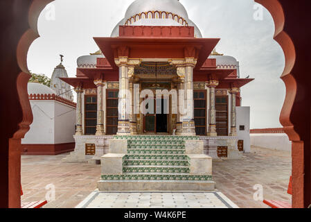 Jain temple Bhandasar ou temple Laxmi Nath dans Bikaner. Le Rajasthan. L'Inde Banque D'Images