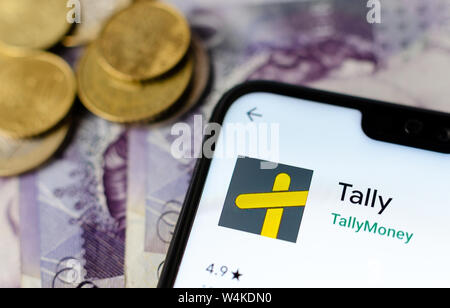 Argent Tally Application bancaire sur l'écran du smartphone. Tally est innovatrice et plate-forme bancaire de l'unité de devise que soutenu par l'or. Banque D'Images