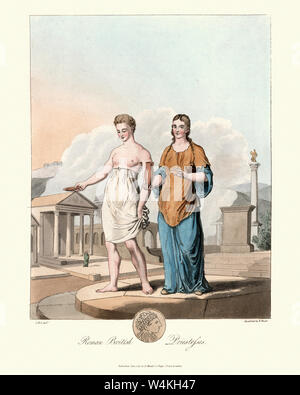 Vintage gravure de prêtresse de l'ancienne cité romaine la Britannique. 1815, le Costume des premiers habitants des îles Britanniques, par MEYRICK, Samuel Rush Banque D'Images