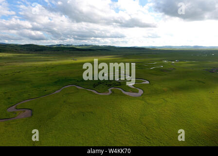 Xilingol. 23 juillet, 2019. Photo aérienne prise le 23 juillet 2019 montre le paysage de pâturages à l'Ouest Bannière Ujimqin, Chine du nord, région autonome de Mongolie intérieure. Credit : Liu Lei/Xinhua/Alamy Live News Banque D'Images