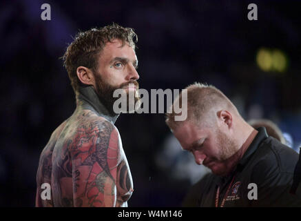 Geordie Shore l'appui de l'EPLA comme il défait Aaron Chalmers Fred Freeman dans Bellator Londres pour ramener son record MMA à 5 victoires et 1 défaite avec : Aaron Chalmers Où : London, Royaume-Uni Quand : 22 Juin 2019 : Crédit Photos/WENN.com Brightspark Banque D'Images