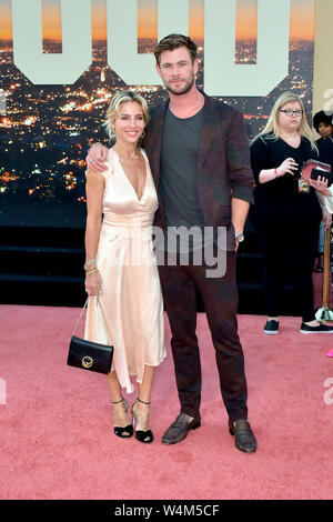 Elsa Pataky avec son mari Chris Hemsworth lors de la première du film "Il était une fois ... à Hollywood" à l'Théâtre chinois de Grauman. Los Angeles, l'utilisation dans le monde entier 22.07.2019 | Banque D'Images