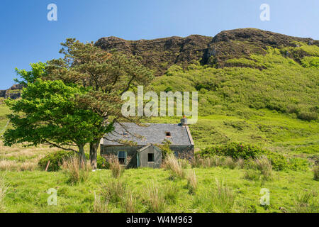 Croft cottage dans Cleadale abandonnés, à l'île de Eigg, petites îles, en Écosse. Banque D'Images