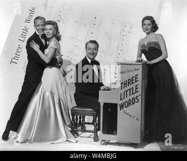 FRED ASTAIRE comme Bert Kalmar VERA-ELLEN RED SKELTON comme Harry Ruby et ARLENE DAHL dans trois petits mots 1950 réalisateur Richard Thorpe Metro Goldwyn Mayer Banque D'Images