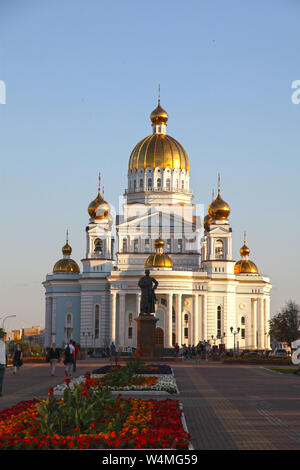 La cathédrale de Saint Guerrier Theodor Ouchakov de Mordovie, Saransk, Russie Banque D'Images