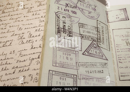 Journal intime et de passeport, 1950 Banque D'Images