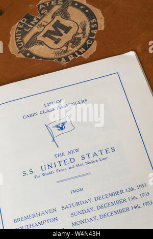 Close up of S.S. United States Liste des passagers, 1953 Banque D'Images