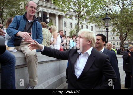 Principaux de Londres Boris Johnson à 2008 Le Vaisakhi Festival du nouvel an sikh, Trafalgar Square, Londres, Royaume-Uni. Banque D'Images