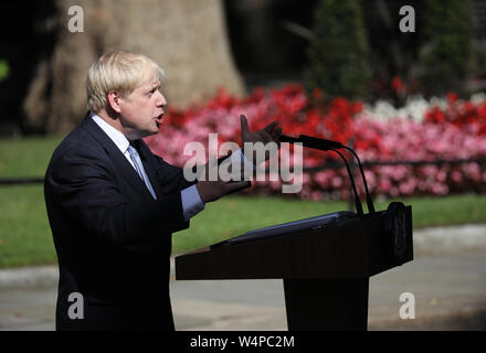 Londres, Royaume-Uni. 24 juillet, 2019. Le nouveau Premier ministre britannique Boris Johnson, livre son discours après avoir une audience avec la reine Elizabeth II, qui lui a demandé de former un nouveau gouvernement après Theresa peut quitte son poste de Premier ministre. Johnson est illustrée comme il devient le nouveau premier ministre au 10 Downing Street, Londres, le 24 juillet 2019 Crédit : Paul Marriott/Alamy Live News Banque D'Images