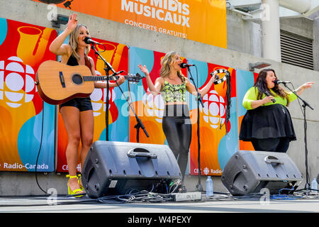 Groupe de musique country, les talons à jouer encore de Radio-canada Nooners, Vancouver, British Columbia, Canada Banque D'Images