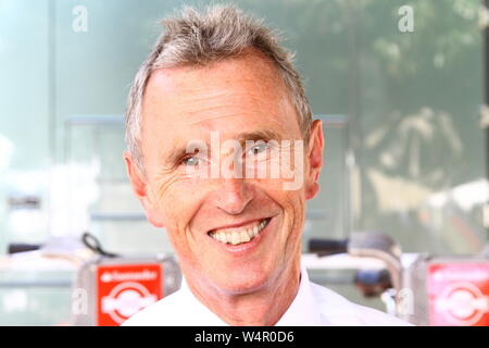 NIGEL EVANS MP PHOTOGRAPHIÉ AU COLLEGE GREEN DANS LA VILLE DE WESTMINSTER, LONDRES, ROYAUME-UNI, LE 24 JUILLET 2019. PARTI CONSERVATEUR MPS. LES POLITICIENS BRITANNIQUES. LA POLITIQUE BRITANNIQUE. BREXIT . PARTI CONSERVATEUR MPS. Page du portefeuille de Russell Moore. Banque D'Images