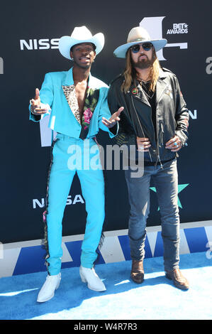 En vedette : BET Awards 2019 Nas Lil X, Billy Ray Cyrus Où : Los Angeles, California, United States Quand : 24 Juin 2019 Crédit : FayesVision/WENN.com Banque D'Images