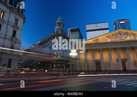 Scène de nuit dans la ville de Buenos Aires Banque D'Images