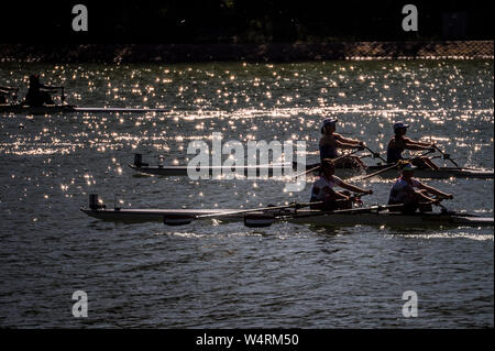 Plovdiv, Bulgarie, 10 au 12 mai 2019, la FISA, 1 Coupe du monde d'Aviron, de canoë et d'aviron de Plovdiv, Centre © Peter SPURRIER/Intersport Images] Banque D'Images