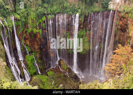 La Coban Sewu cascade, près de Malang, Java, Indonésie Banque D'Images