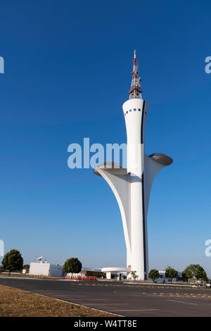 La tour de télévision numérique à Brasilia, Brésil. Banque D'Images