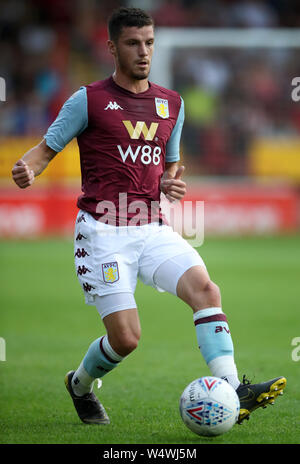 Aston Villa's Frederic Guilbert lors de la pré-saison match amical au stade de banques, Walsall. ASSOCIATION DE PRESSE Photo. Photo date : mercredi 24 juillet 2019. Voir l'ACTIVITÉ DE SOCCER histoire Walsall. Crédit photo doit se lire : Nick Potts/PA Wire. RESTRICTIONS : EDITORIAL N'utilisez que pas d'utilisation non autorisée avec l'audio, vidéo, données, listes de luminaire, club ou la Ligue de logos ou services 'live'. En ligne De-match utilisation limitée à 120 images, aucune émulation. Aucune utilisation de pari, de jeux ou d'un club ou la ligue/dvd publications. Banque D'Images