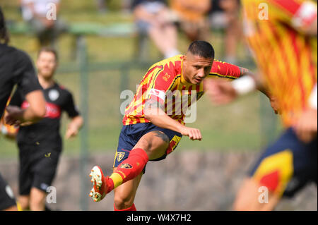 Santa Cristina Val Gardena, Italie. Le 25 juillet, 2019. Foto Massimo Paolone/LaPresse25 luglio 2019 Santa Cristina Valgardena (BZ), Italia sport calcio Lecce vs Virtus Bolzano - Pré Campionato di Calcio Serie A 2019/2020 - Centro Sportivo "Mulin da Coi" Nella foto : Gianluca Lapadula dans azione Photo Massimo Paolone/LaPresse 25 juillet 2019 Santa Cristina Valgardena (BZ), de l'Italie Sports Football Lecce vs Virtus Bolzano - championnat de football italien une ligue TIM 2019/2020 - centre sportif "Mulin da Coi". Dans le pic : Gianluca Lapadula en action Crédit : LaPresse/Alamy Live News Banque D'Images