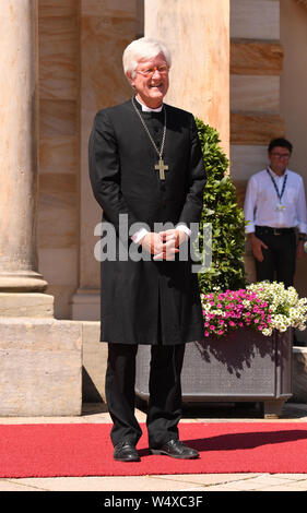 Bayreuth, Allemagne. Le 25 juillet, 2019. Heinrich Bedford-Strohm, Président de l'EKD Conseil, est à l'ouverture du Festival de Bayreuth en 2019. Le Festival Richard Wagner de Bayreuth a commencé jeudi. Credit : Tobias Hase/dpa/Alamy Live News Banque D'Images