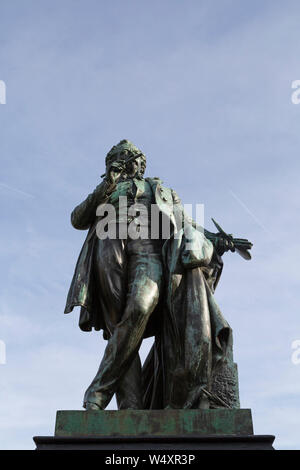 Statue de l'ARIJ Scheffer à Scheffersplein à Dordrecht, Pays-Bas, Scheffer (1795-158) a été un artiste et né à Dordrecht. Banque D'Images