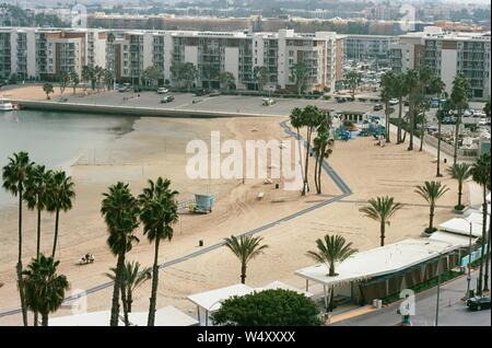 Vue aérienne de Mother's Beach (alias Marina Beach) à Marina del Rey, Los Angeles, Californie, 23 octobre 2018. () Banque D'Images