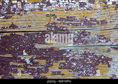 La texture du bois peint avec le décollement de peinture Banque D'Images
