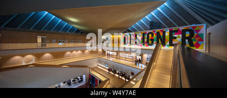 Londres, Royaume-Uni, 18 juillet 2019, de l'intérieur du Design Museum à Kensington Banque D'Images