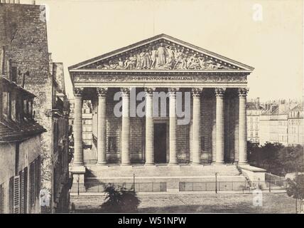 Église de la Madeleine (église de la Madeleine), Henri Le Secq (Français, 1818 - 1882), Louis Désiré Blanquart-Evrard (Français, 1802 - 1872), Paris, France, 1851-1853, sur papier salé imprimer à partir d'un négatif papier, 23 × 32,7 cm (9 1/16 x 12 7/8 po Banque D'Images