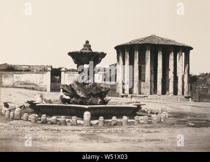 Le Temple de Vesta, Rome, Inconnu, Rome, Italie, vers 1860 - 1870, à l'albumine argentique, 17,3 × 23,7 cm (6 13/16 x 9 5/16 in Banque D'Images