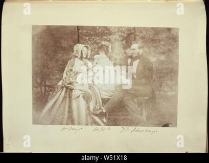 Portrait de groupe avec M. et Mme Adair Craigie, Mme James Brewster, et Sir David Brewster., attribuée à M. John Adamson (Écossais, 1810 - 1870), vers 1847, sur papier salé imprimer à partir d'un négatif papier, 11,1 × 16,2 cm (4 3/8 x 6 3/8 in. Banque D'Images