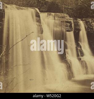 Les vallons de la Catskills. Le Bastion de l'automne, Kauterskill Glen., Edward et Henry T. Anthony & Cie (American, 1862 - 1902), à propos de 1869, à l'albumine argentique Banque D'Images