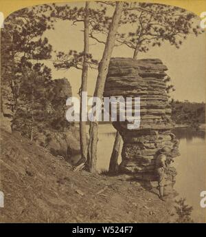 Chimney Rock. Wisconsin Dells, Henry Hamilton Bennett (Américain, né au Canada, 1843 - 1908), 1874-1890, à l'albumine argentique Banque D'Images