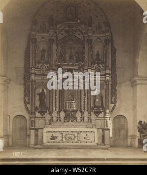 Le Panama. Église de Santa Ana., Eadweard J. Muybridge (Américain, né en Angleterre, 1830 - 1904), 1875-1876, à l'albumine argentique Banque D'Images