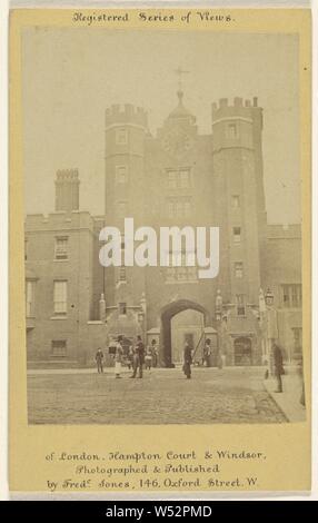 St James's Palace., Frederic Jones (active, britannique Londres, Angleterre 1860), 1862-1868, à l'albumine argentique Banque D'Images