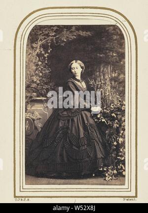 Alice (1843 - 1878), grande-duchesse de Hesse, Camille Silvy (Français, 1834 - 1910), France, 1861, à l'albumine argentique, 11,4 × 6,4 cm (4 1/2 x 2 1/2 po Banque D'Images