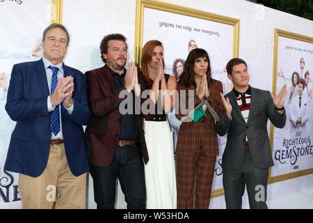 Los Angeles, CA, USA. Le 25 juillet, 2019. John Goodman, Danny McBride, Cassidy Freeman Patterson, Edi, Adam DeVine aux arrivées de HBO Series LE JUSTE les pierres les premiere, Paramount, Los Angeles, CA 25 juillet 2019. Credit : Priscilla Grant/Everett Collection/Alamy Live News Banque D'Images